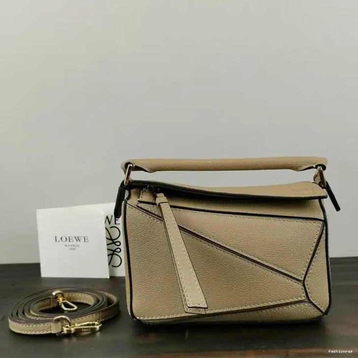 Fashionrep Loewe 2209SW0010 Bag 0823